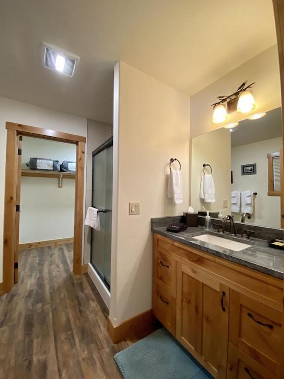 Townhome Next To Clubhouse In Exclusive Eagle Bend - The Glacier Bigfork Bagian luar foto
