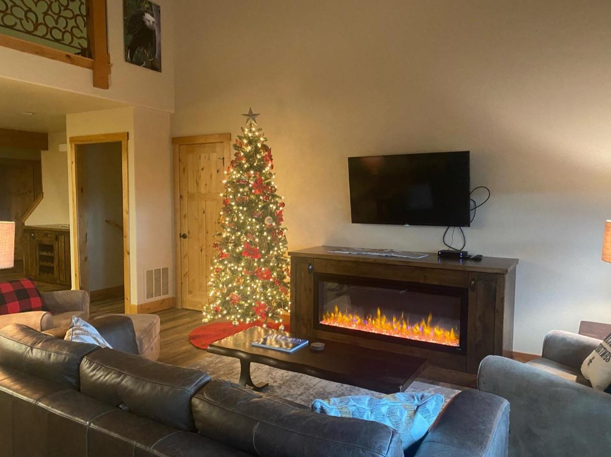 Townhome Next To Clubhouse In Exclusive Eagle Bend - The Glacier Bigfork Bagian luar foto